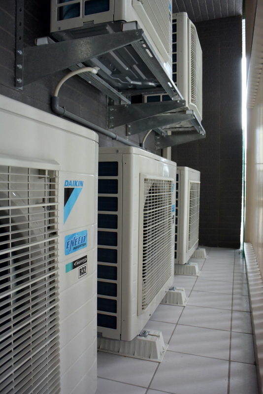 大金空調室外機皆為冷暖型需外接排水管